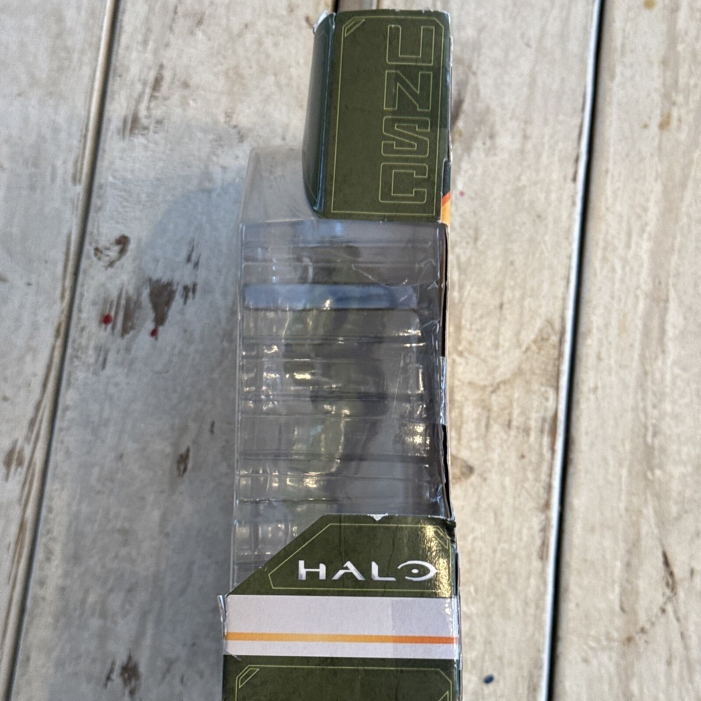 Halo Infinite Master Chief Figure 4.5" Assault Rifle-Series 2 New Box Damaged - Picture 10 of 13